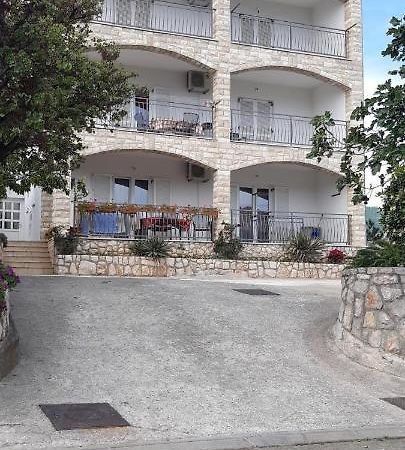 Apartmani Kevric Novi Vinodolski Luaran gambar
