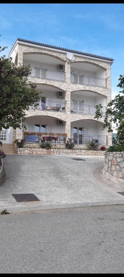Apartmani Kevric Novi Vinodolski Luaran gambar