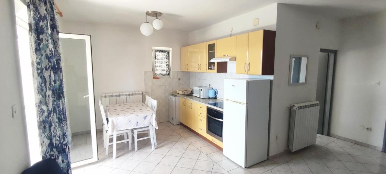 Apartmani Kevric Novi Vinodolski Luaran gambar